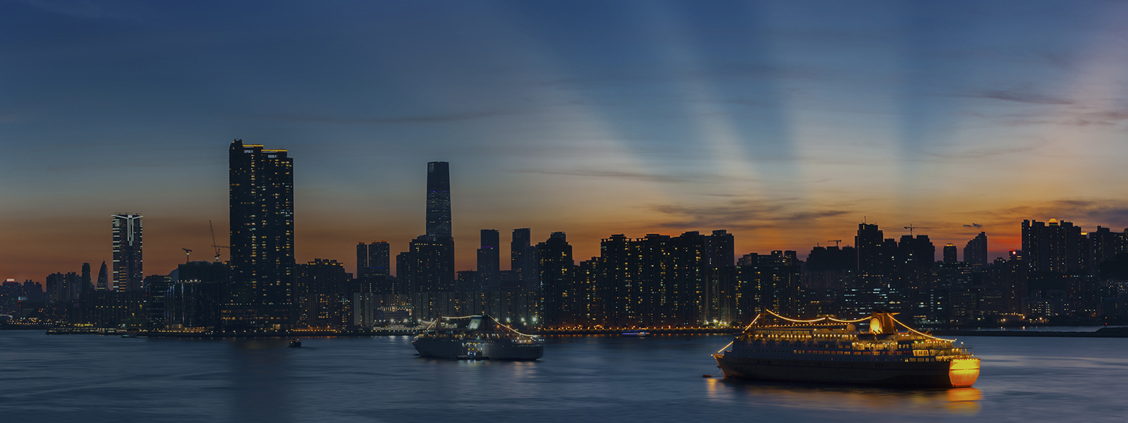 根据香港法律关于香港联合交易所上市招股章程发布的潜在法律责任